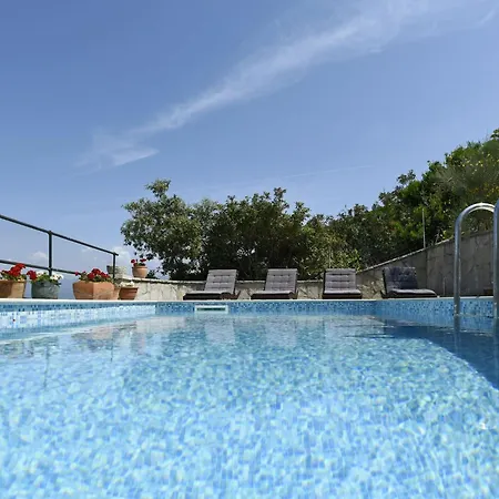 וילה Dol-three Bedroom With Pool