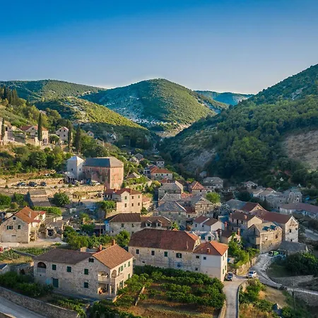 Dol-three Bedroom With Pool * Postira