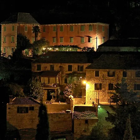 Dol-three Bedroom With Pool * Postira