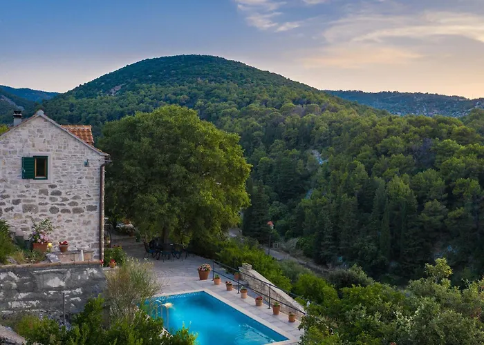 Dol-three Bedroom With Pool *
