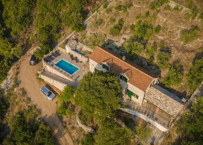 Dol-three Bedroom With Pool ヴィラ *